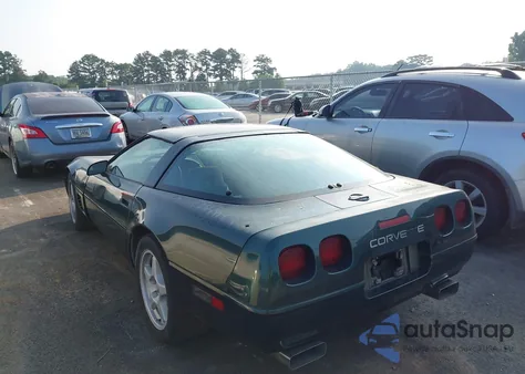 1995 Chevrolet Corvette from USA, damaged, VIN 1G1YY22P7S5106090